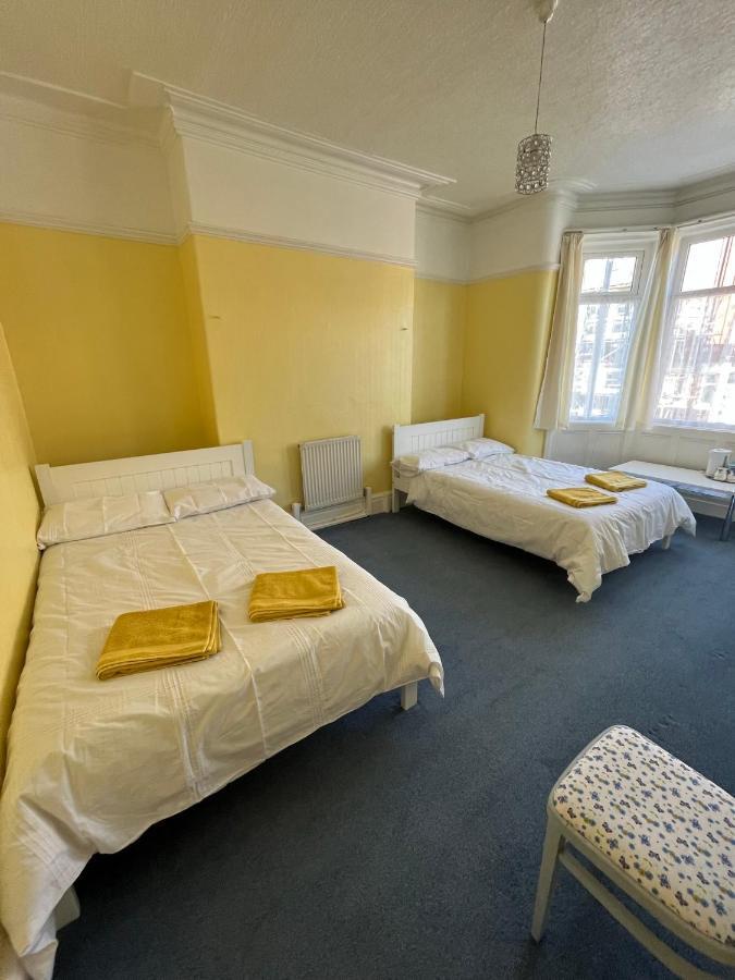 Glenroyd Guesthouse ブラックプール エクステリア 写真